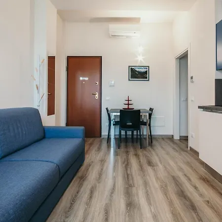 AL 13 Blu - Lakeside Leisure&Business Stresa