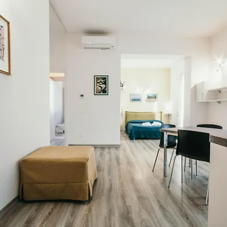 Apartman Al 13 - Lakeside Leisure & Business Stresa