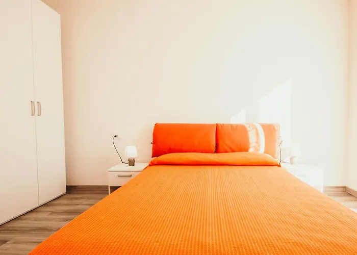 Al 13 - Lakeside Leisure&business Appartement Stresa