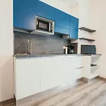 Al 13 - Lakeside Leisure & Business Appartamento Stresa